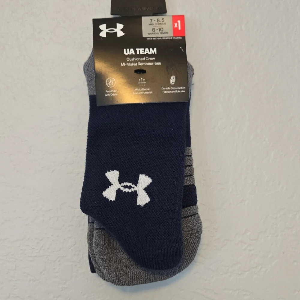 Under Armour UA Team Cushioned Crew Socks - Navy/Gray Men 7-8.5 Women 6-10